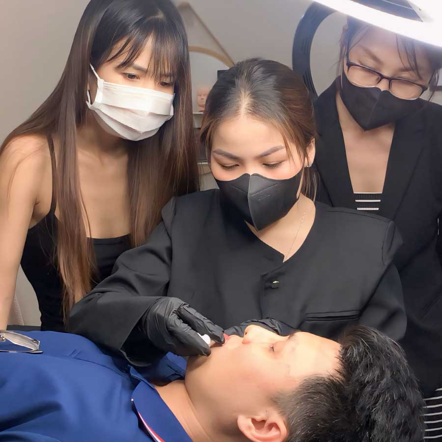 Khóa học Phun môi nâng cao kim Magnum - 2